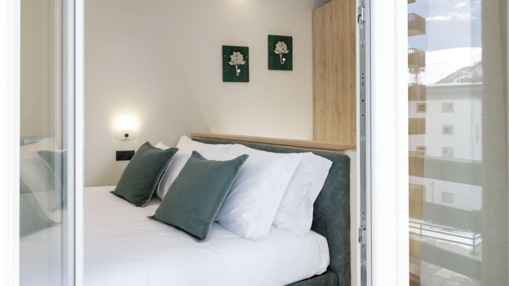 Croix du Cervin – Charming Central Living